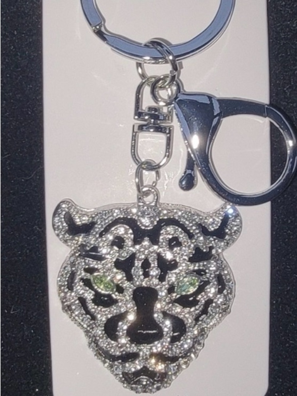 Fierce Emerald Green Eye Rhinestone Silver & Black Leopard Cat Cheetah Keychain